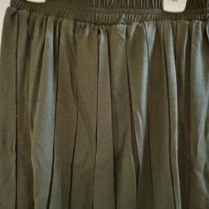 Career Editions 16P Acrylic & Wool Pleated Skirt - Olive